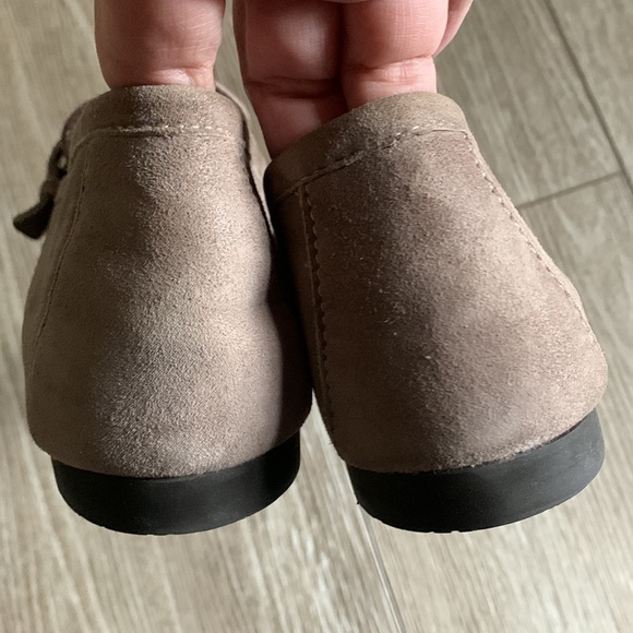 AGL Moccasins - Picture 4 of 11